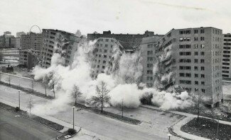 news-publichousing-demolition