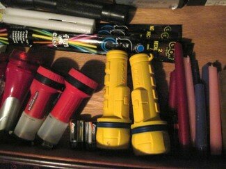 cover-survival-drawer