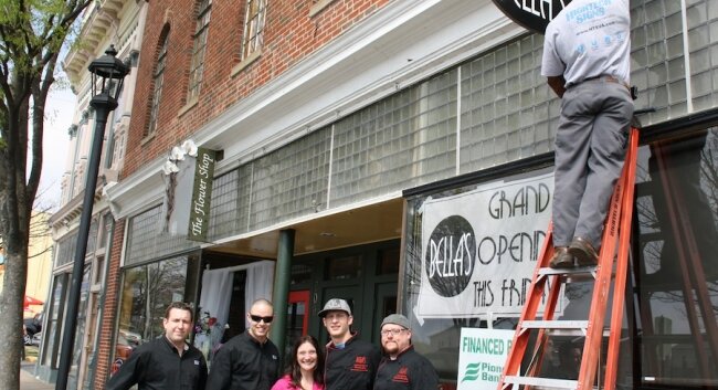Team Bella prepares for the Italian eatery%2526#039;s March opening on Main Street.