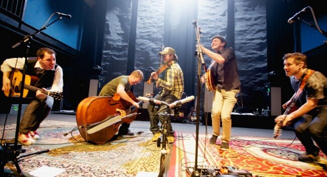  The Infamous Stringdusters will perform a special benefit concert for the Music Resource Center.