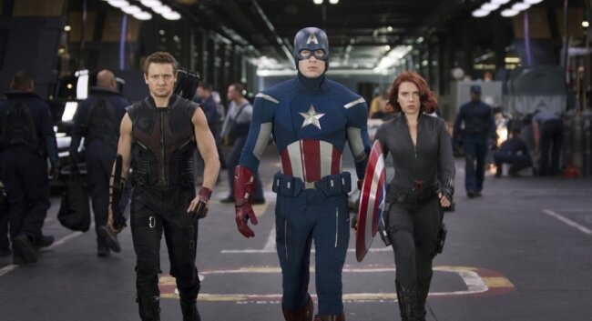 Hawkeye (Jeremy Renner), Captain America (Chris Evans), and Black Widow (Scarlett Johansson) prove there%2526#039;s no %2526quot;I%2526quot; in team.