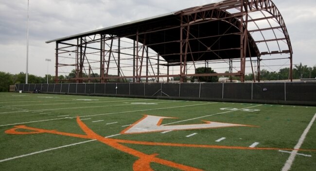 The facility, constructed by Barton Malow, stands on the site of one of the football team%2526#039;s side-by-side practice fields.