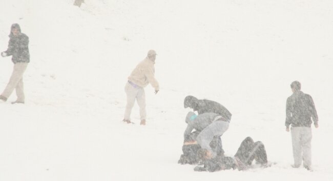In Mad Bowl, a snowball fight morphed into a scrum.