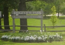 Entrance to Ridgeview Park