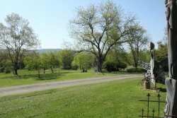 Life in the so-called %2526quot;donut hole%2526quot; is idyllic, with mountain views and rolling fields. The planned state park guarantees the land around the Breeden%2526#039;s property will always retain its rural character.