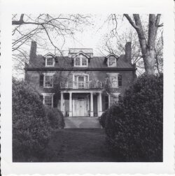 This house, at 301 Ridge Street, was owned by Al and Bertie Yancey. The property is now the site of Noland Bath and Idea Center.